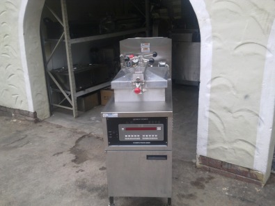 Computron 8000 Electric Henny Penny 4 Heads | Queensburgh | Catering