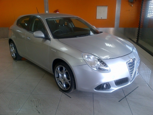 Alfa Romeo Giulietta 2013 13000km R100000 00 Benoni