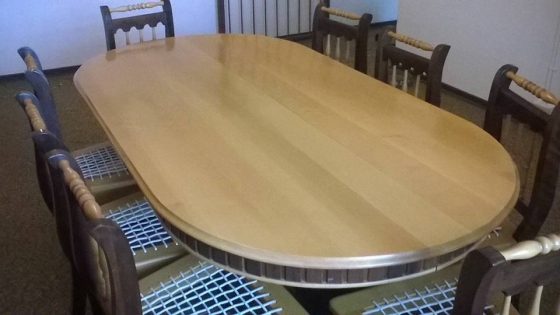 Seldsame eetkamer stel van geelhout en imbuia hout te koop. | Junk Mail Seldsame eetkamer stel van geelhout en imbuia hout te koop. | Junk Mail