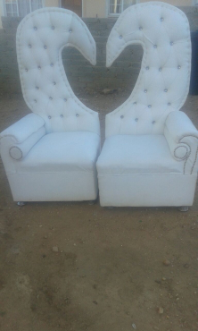 King And Queen Wedding Couches For Hire Junk Mail