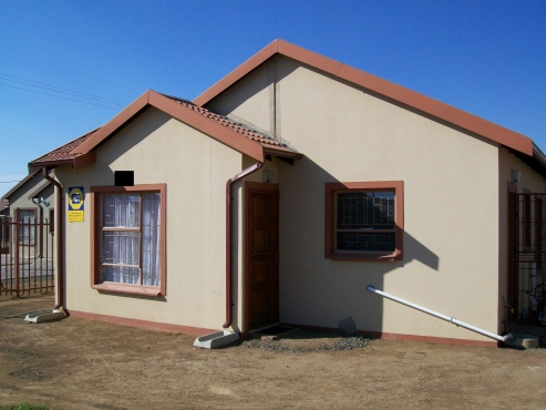 3 Bedroom House For Sale In Pinehaven Bloemfontein Junk Mail