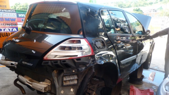 Stripping For Parts Renault Megane 2 1 6 Dynamique 2007 Junk Mail Stripping For Parts Renault Megane 2 1 6 Dynamique 2007