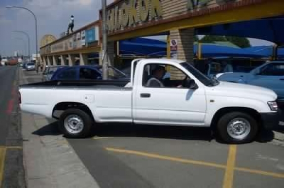 Yellow Cab Tacoma >> 2000 TOYOTA HILUX BAKKIE | Junk Mail Yellow Cab Tacoma >> 2000 TOYOTA HILUX BAKKIE | Junk Mail