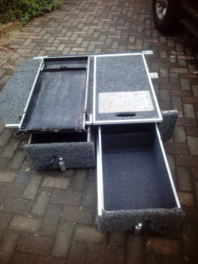 African Outback Double Drawer System 72 Litre Front Runner