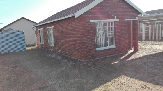 House For Rent With Double Carport And Storage Facility