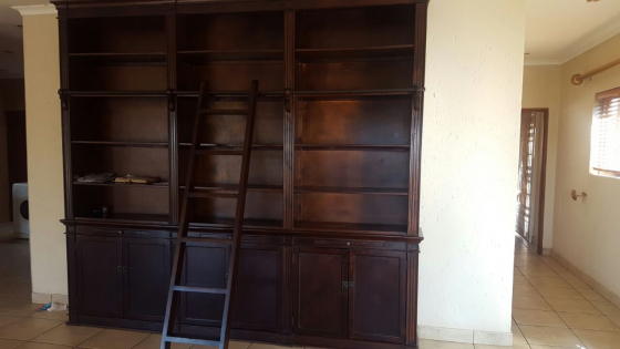 Solid Mahogany wall unit for sale: | Junk Mail Solid Mahogany wall unit for sale: | Junk Mail