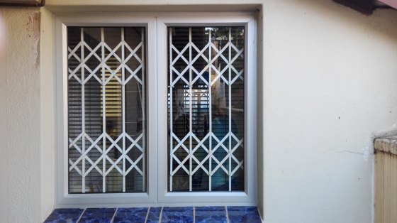 Aluminuim Windows Burglar Bars And Blinds Junk Mail