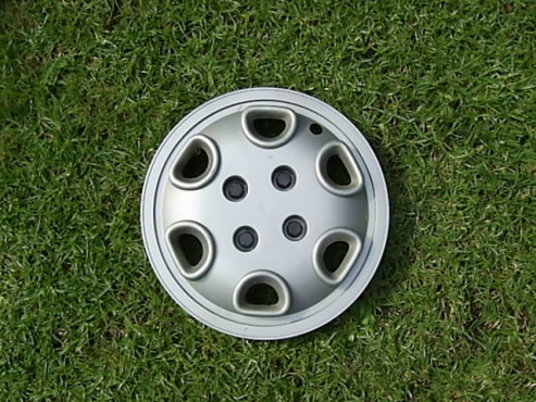 Mazda 323  Wheel Trims Mazda 323  Wheel Trims