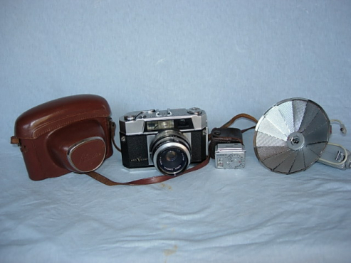 Camera – Vintage Aires Viscount